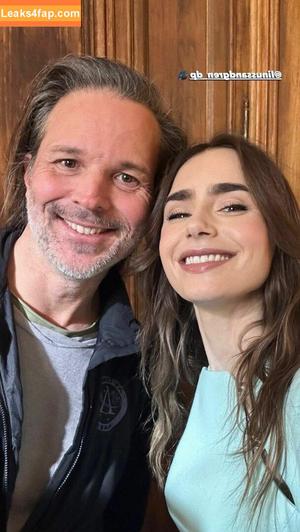 Lily Collins photo #0420