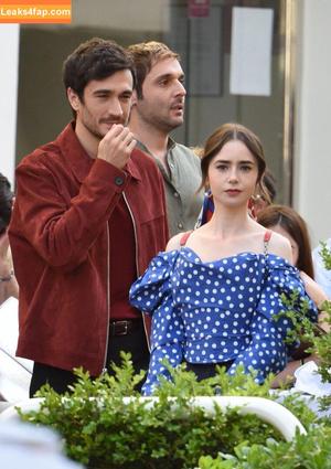 Lily Collins photo #0445
