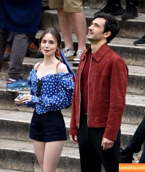 Lily Collins photo #0452