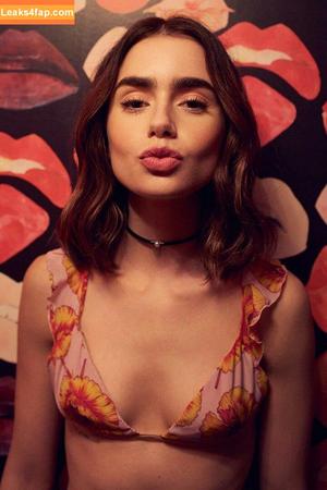 Lily Collins photo #0519