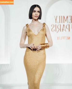 Lily Collins photo #0711