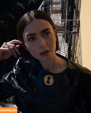 Lily Collins photo #0735