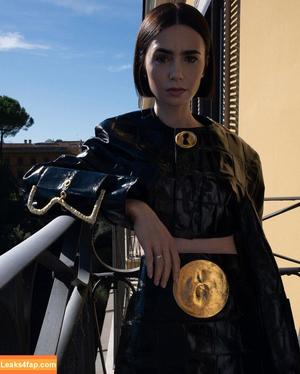 Lily Collins photo #0737