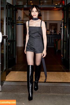Lily Collins photo #0789