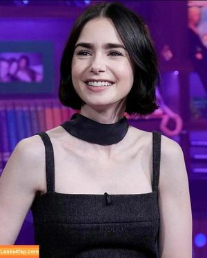 Lily Collins photo #0796