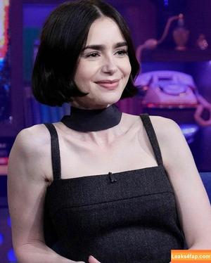 Lily Collins photo #0798