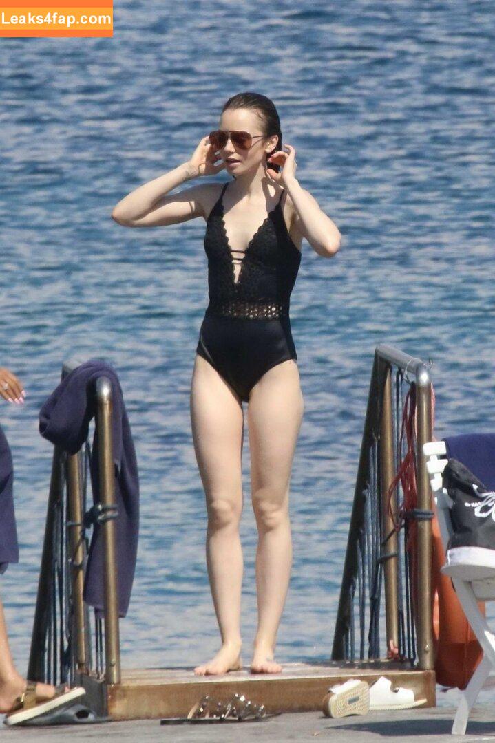 Lily Collins / lily_collins / lilyjcollins leaked photo photo #1024