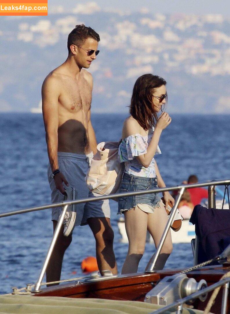 Lily Collins / lily_collins / lilyjcollins leaked photo photo #1074