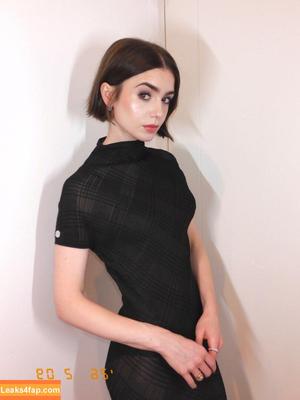 Lily Collins фото #1149