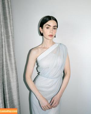 Lily Collins photo #1155