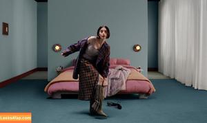 Lily Collins фото #1278