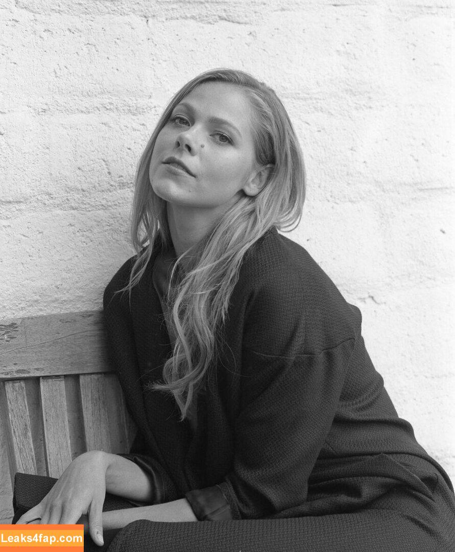 Lily Cowles / lilycowles leaked photo photo #0024