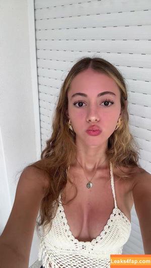 Lily Gottfried photo #0014