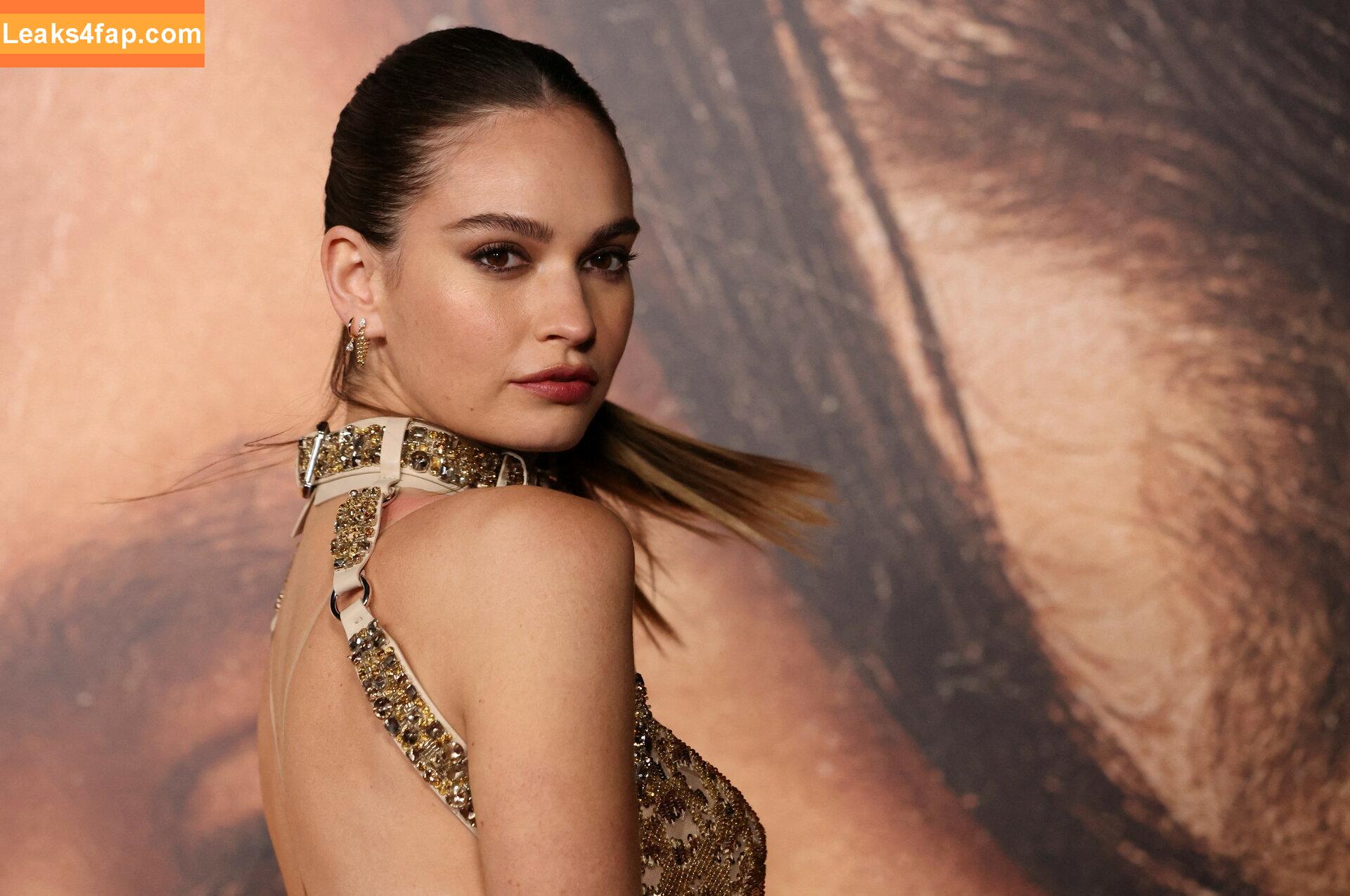 Lily James / lillyjames / lilyjamesofficial слитое фото фото #0045