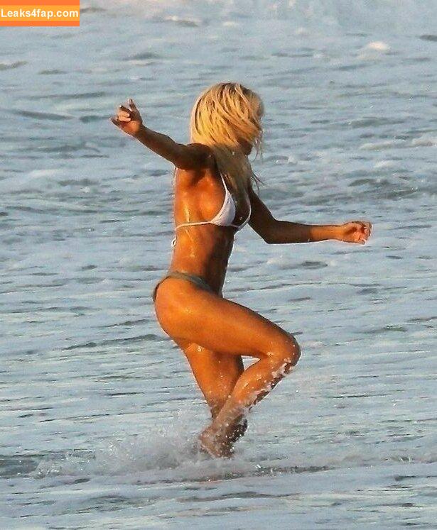 Lily James / lillyjames / lilyjamesofficial leaked photo photo #0055