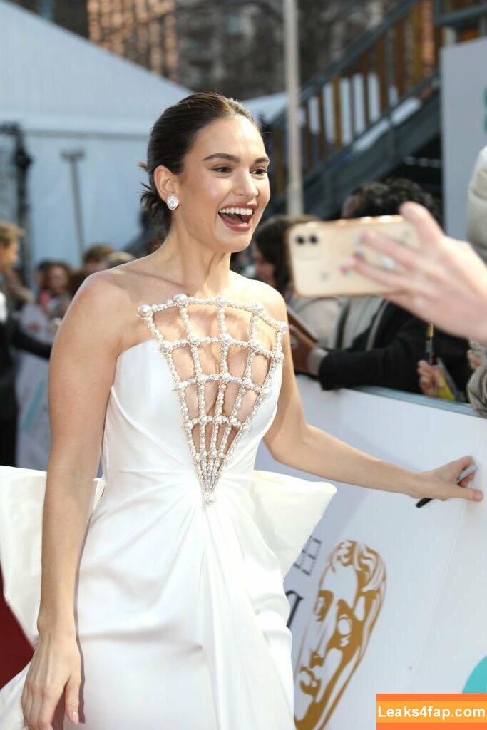 Lily James / lillyjames / lilyjamesofficial leaked photo photo #0223