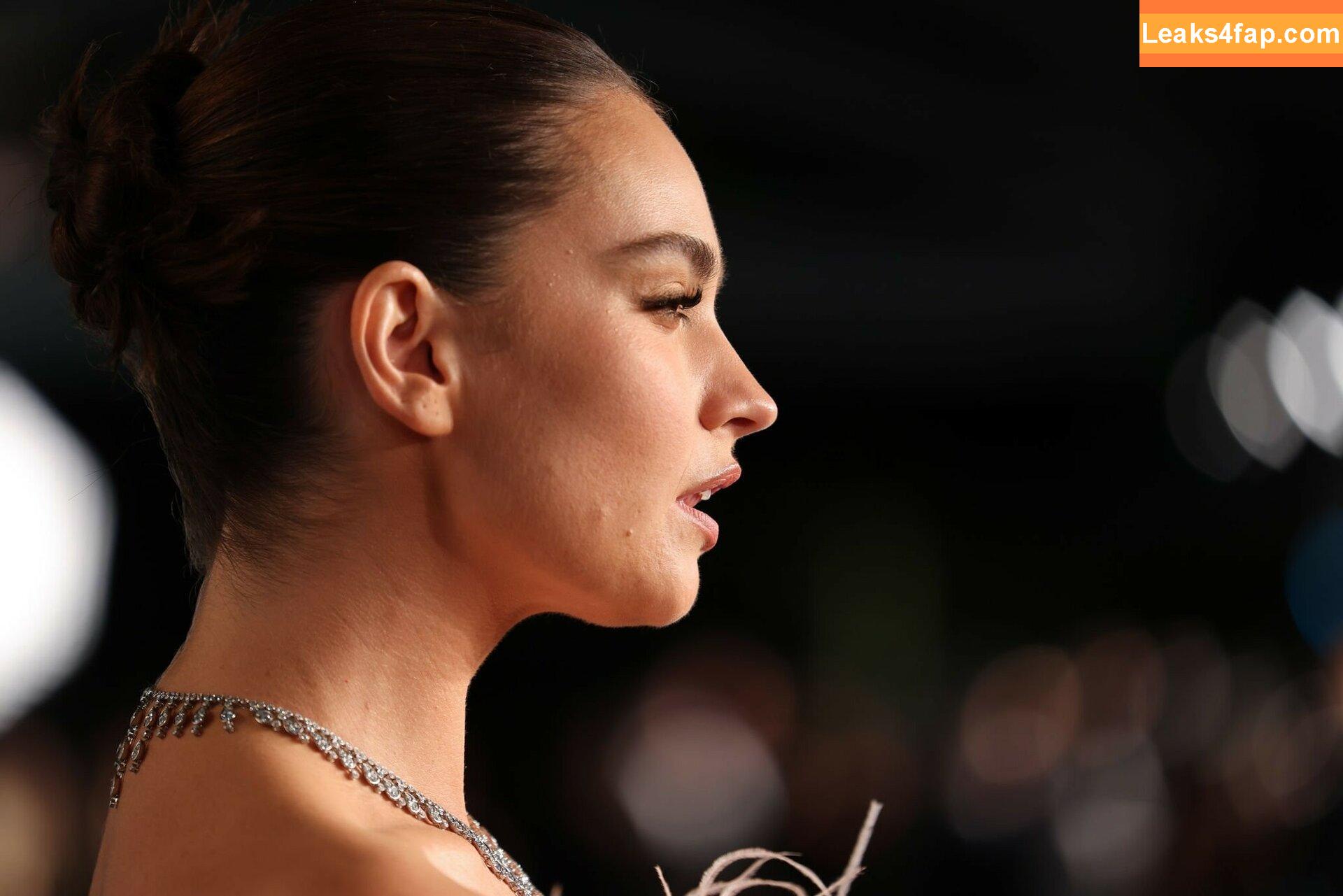 Lily James / lillyjames / lilyjamesofficial leaked photo photo #0298