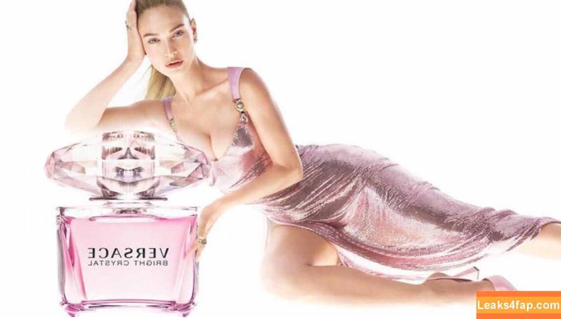 Lily James / lillyjames / lilyjamesofficial leaked photo photo #0447
