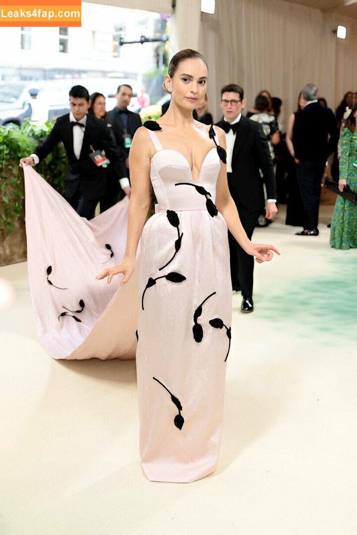 Lily James / lillyjames / lilyjamesofficial leaked photo photo #0633