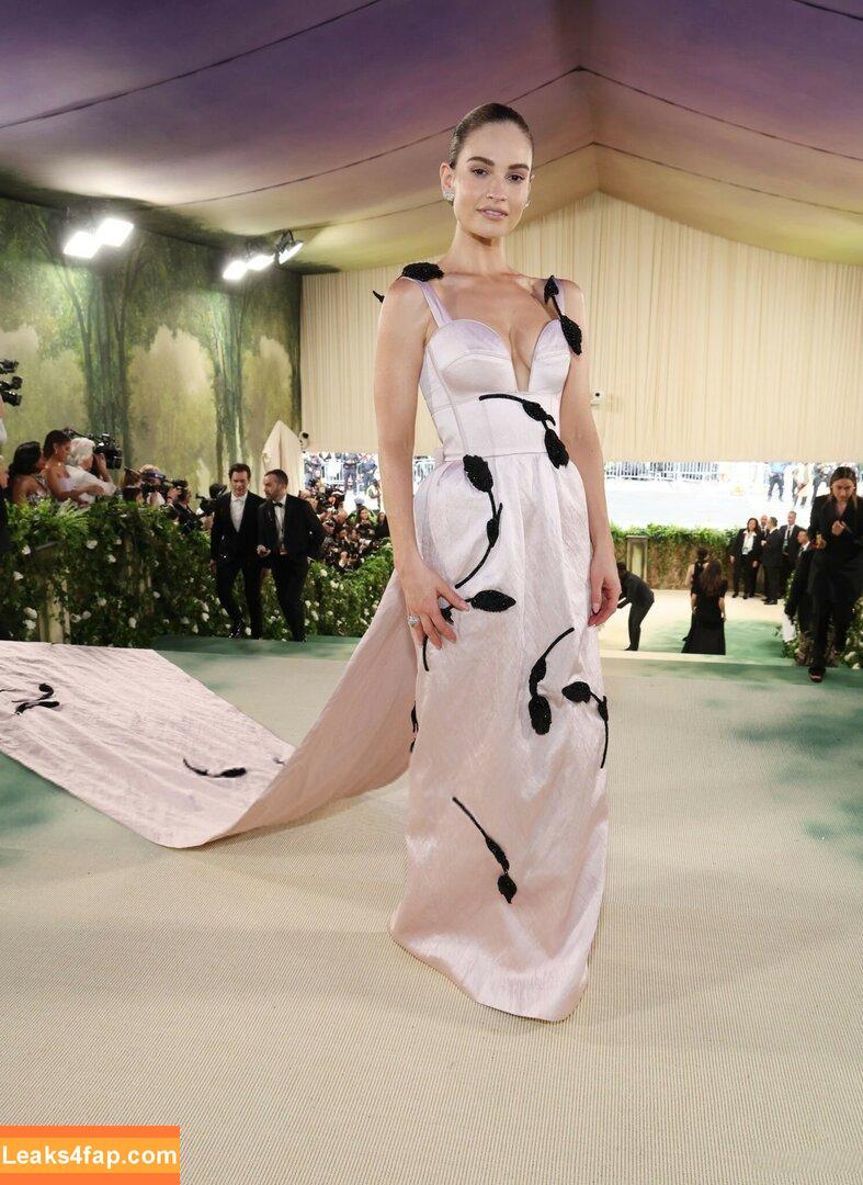 Lily James / lillyjames / lilyjamesofficial leaked photo photo #0649