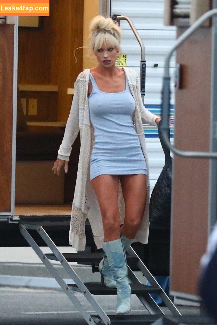 Lily James / lillyjames / lilyjamesofficial leaked photo photo #0682