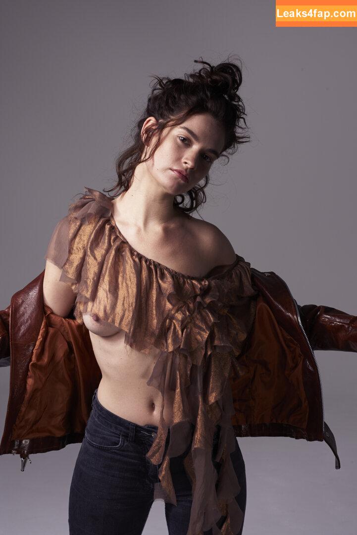 Lily James / lillyjames / lilyjamesofficial слитое фото фото #0750