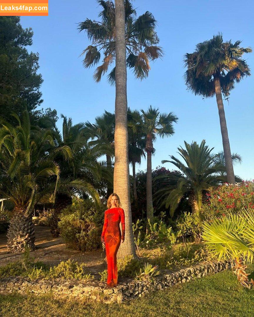 Lily James / lillyjames / lilyjamesofficial leaked photo photo #0888