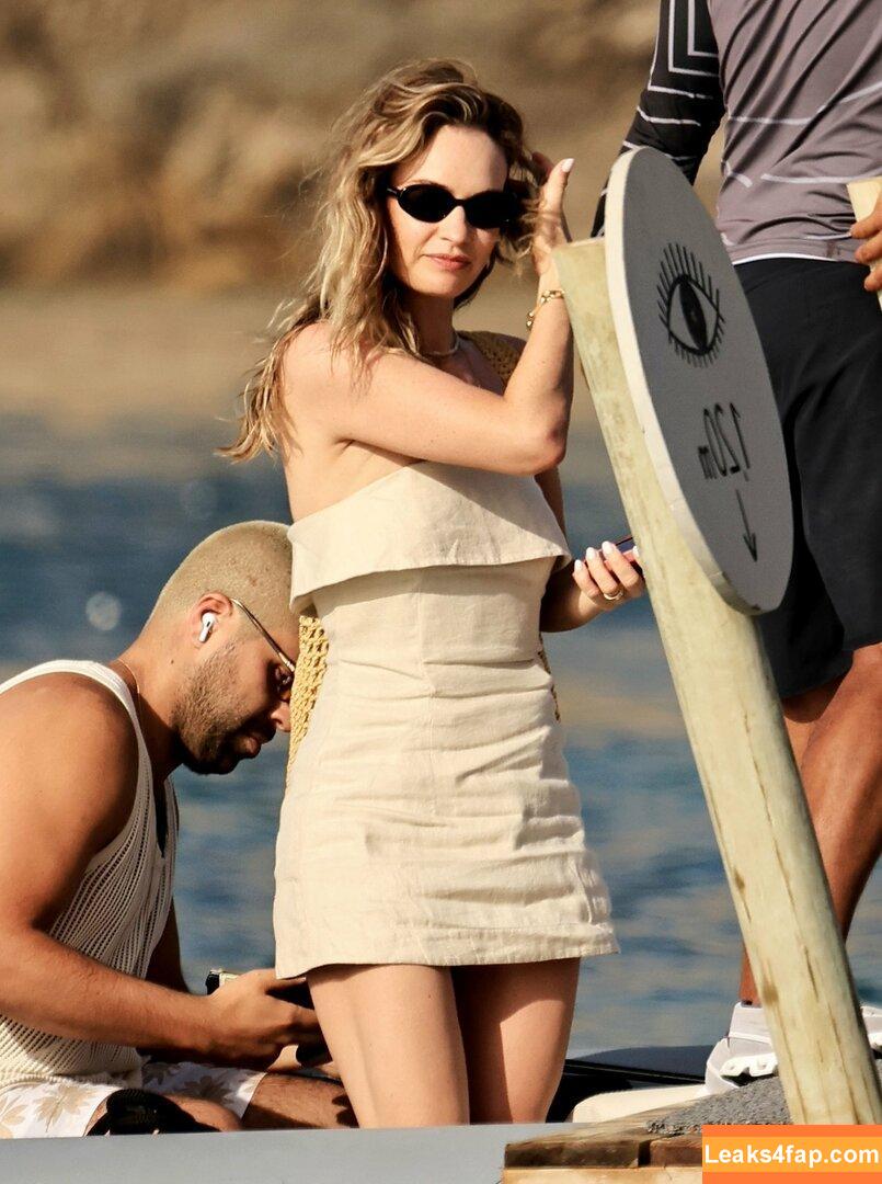 Lily James / lillyjames / lilyjamesofficial leaked photo photo #0891