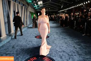 Lily James photo #0297