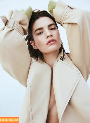 Lily James photo #0451