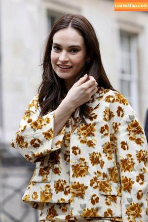 Lily James photo #0579