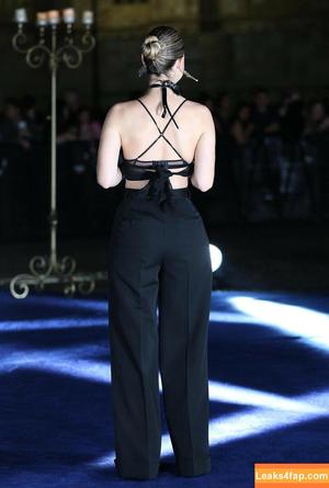Lily James photo #0620