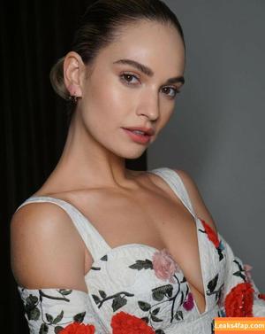 Lily James photo #0660
