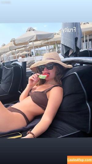 Lily James photo #0723