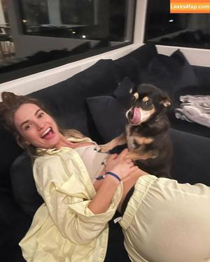 Lily James photo #0877