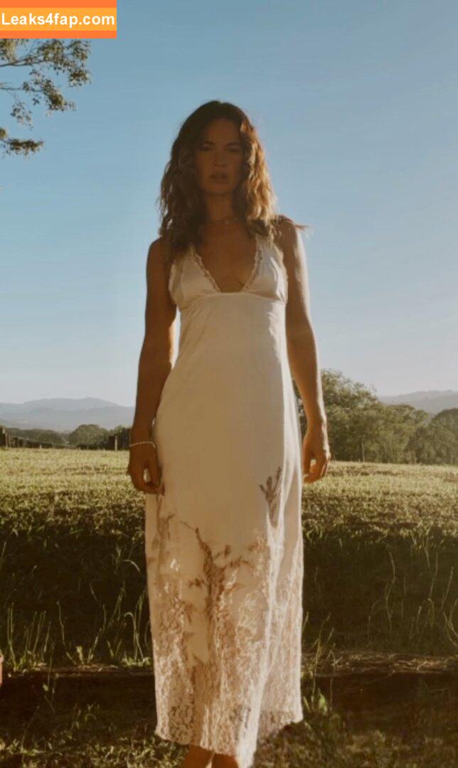 Lily James / lillyjames / lilyjamesofficial leaked photo photo #1148