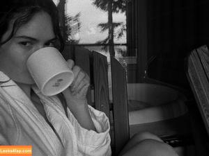 Lily James photo #1135