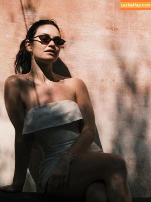Lily James photo #1138