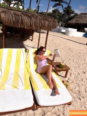 Lily James photo #1156