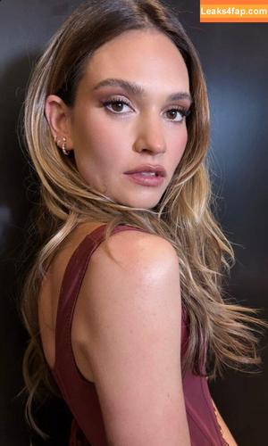 Lily James photo #1178