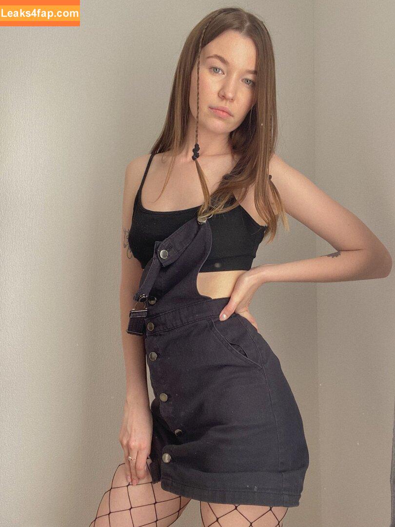 lily_mint / Greenpeacecry / imlilymint leaked photo photo #0309