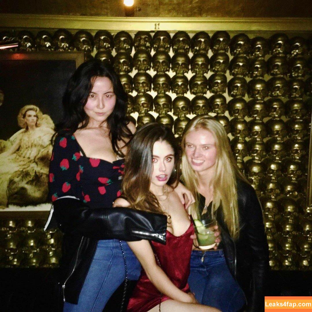 Lily Mo Sheen / amirrazm / gal_gadot / lily_sheen leaked photo photo #0089