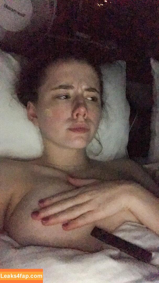 Lily Mo Sheen / amirrazm / gal_gadot / lily_sheen leaked photo photo #0175