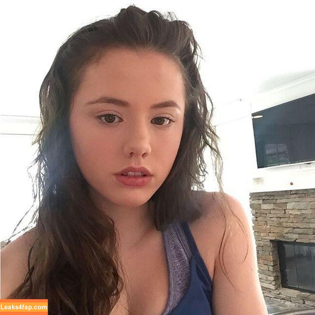 Lily Mo Sheen / amirrazm / gal_gadot / lily_sheen leaked photo photo #0247
