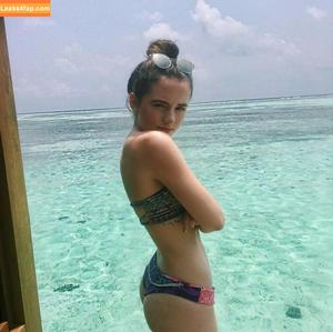 Lily Mo Sheen photo #0159