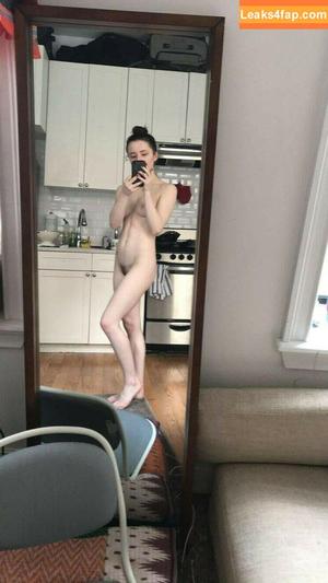 Lily Mo Sheen photo #0183