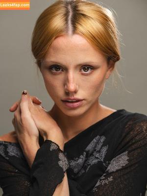 Lily Mo Sheen photo #0401