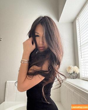 Lily Nguyen photo #0073