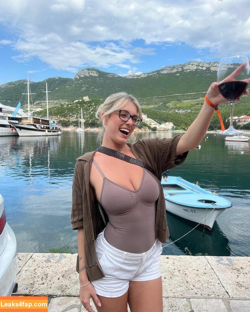 Lily Rose / lillilyrosexxx / lilrose_ / liltinsss / lilyroset_ leaked photo photo #0393