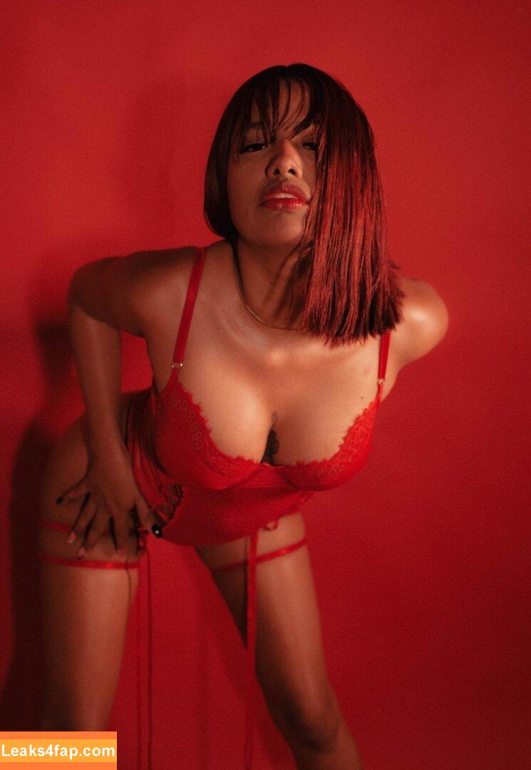 Lily_Saltana / Lily_Gil / lily_santana leaked photo photo #0002